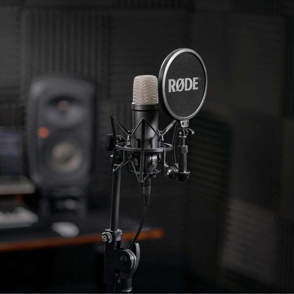 ميكروفون RODE NT1 Signature