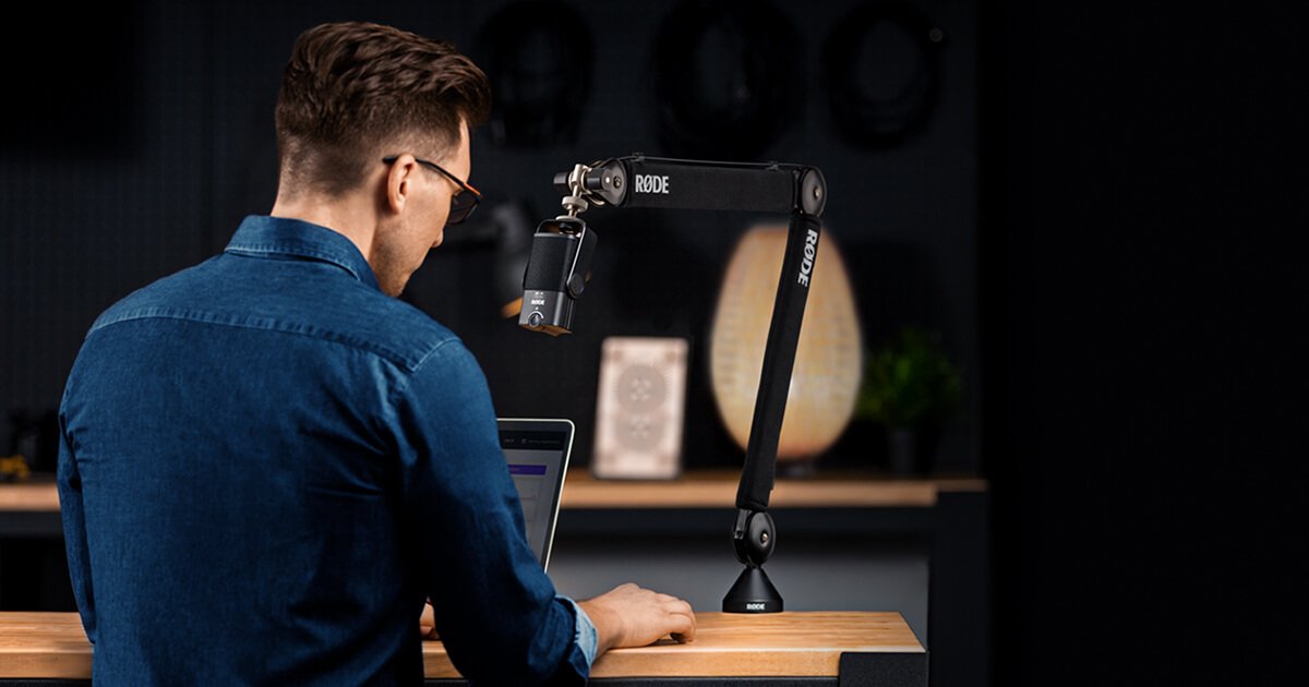 صورة PSA1+ حامل ميكروفون استوديو احترافي — SKU PSA1+REDRED من RØDE