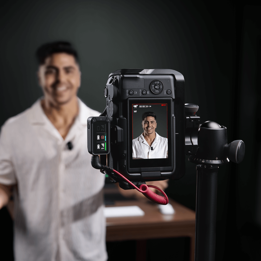 WIRELESS MICRO CAMERA KIT — ميكروفونان لاسلكيان مدمجان وعلبة شحن محمولة - صورة 7